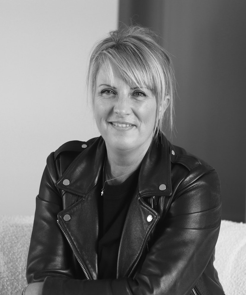 Marion sailley , responsable back office inside management salarié équipe